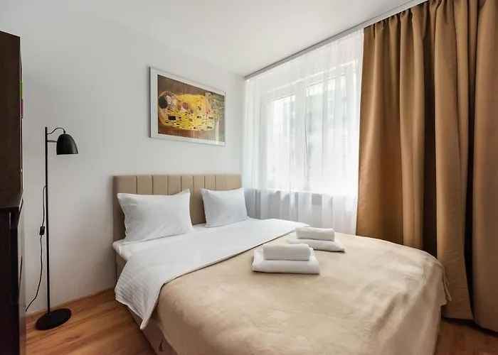 Metro Rondo Onz 2-Bedroom Apartment
