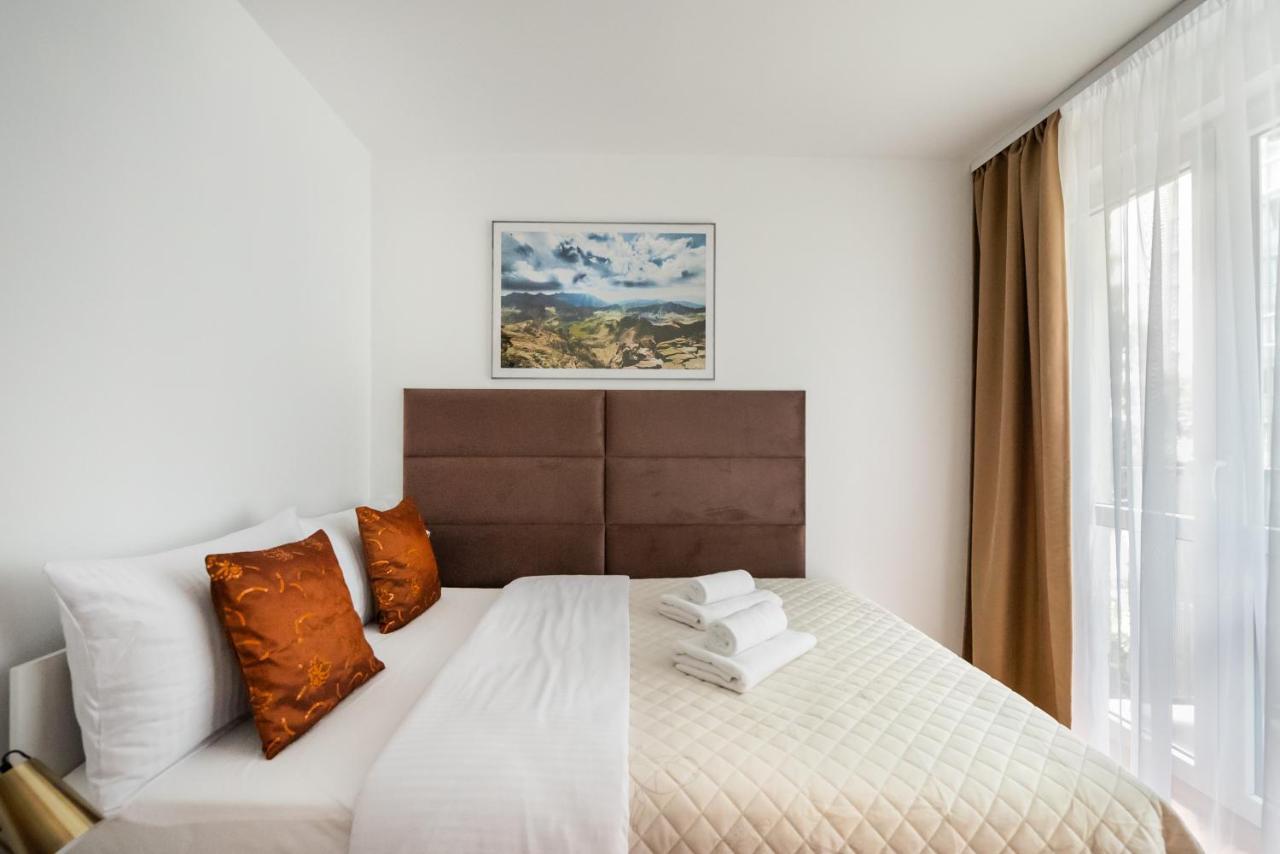Metro Rondo Onz 2-bedroom Apartament *