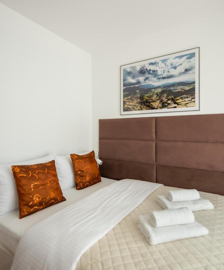 Apartament Metro Rondo Onz 2-bedroom *