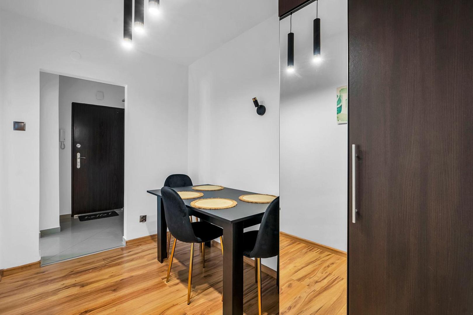 Metro Rondo Onz 2-bedroom Warszawa