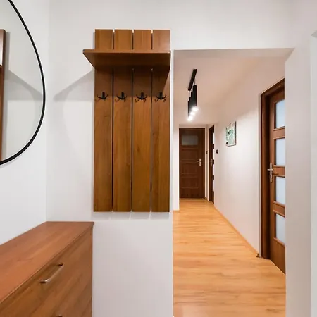 Metro Rondo Onz 2-Bedroom Apartment Warsaw Exterior photo