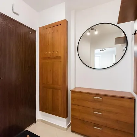 Metro Rondo Onz 2-Bedroom Apartment Warsaw Exterior photo